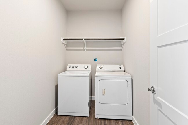 Building Photo - 14006 Juniper Pt Ln