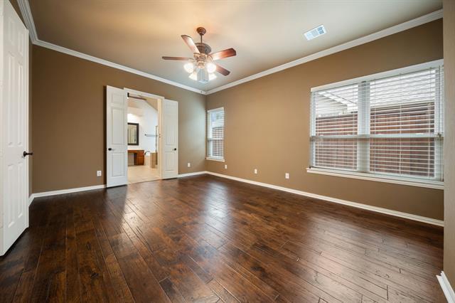 Building Photo - 15801 Waterview Dr