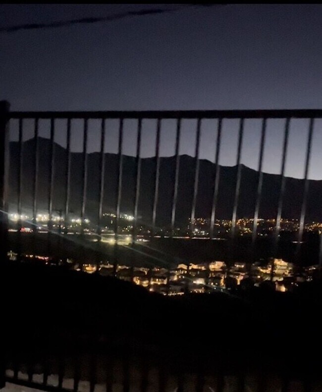 Building Photo - 24001 Phoebe Dr