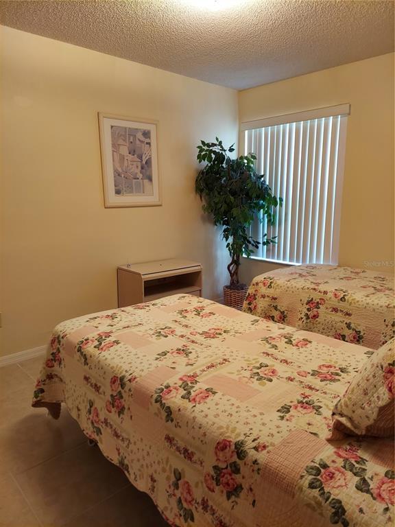 Building Photo - 2027 Royal Bay Blvd