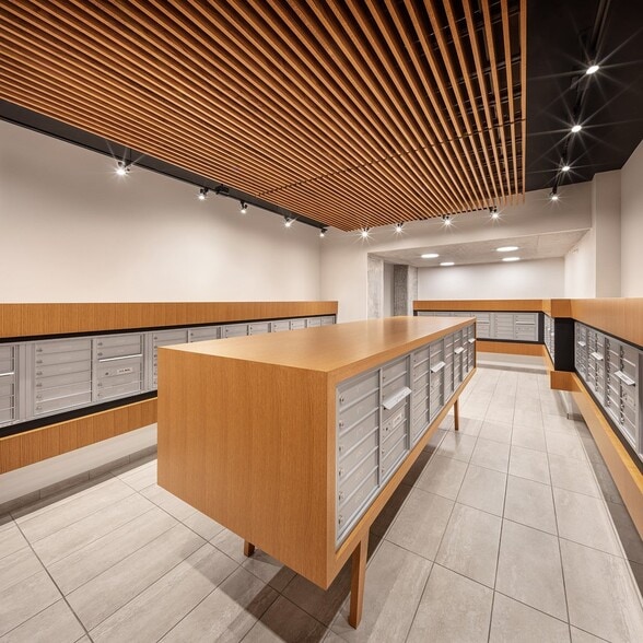 Building Photo - 1424 S Wabash Ave