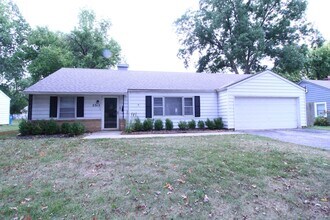 Building Photo - October FREE On This 3 Bedroom 2 Bath Home...