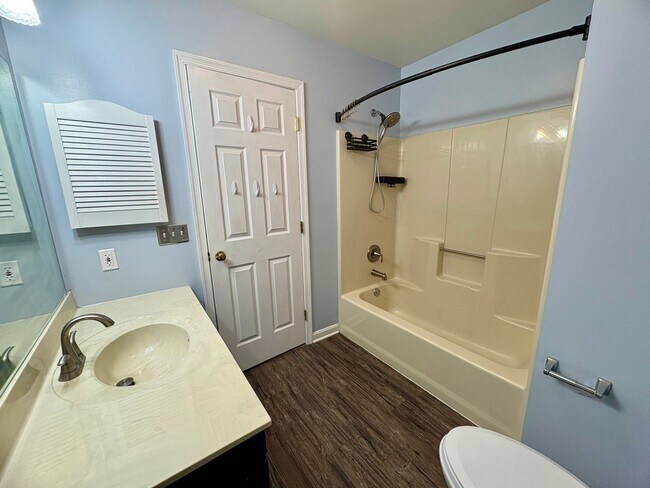 Building Photo - 3 Bedroom 4 Bathroom Available in Hummelstown w/Large Bonus Room!