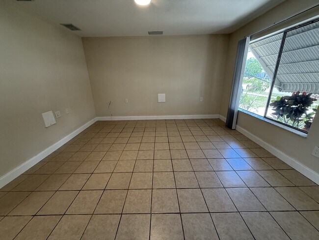 Building Photo - 4498 Mongite Rd