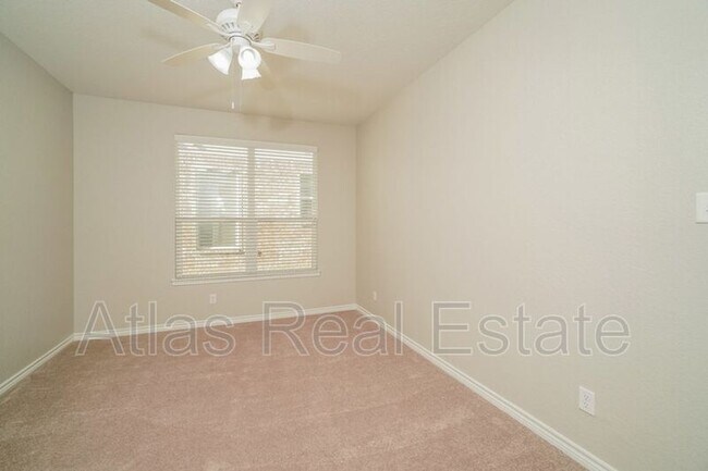 Building Photo - 4711 Montrose Wood