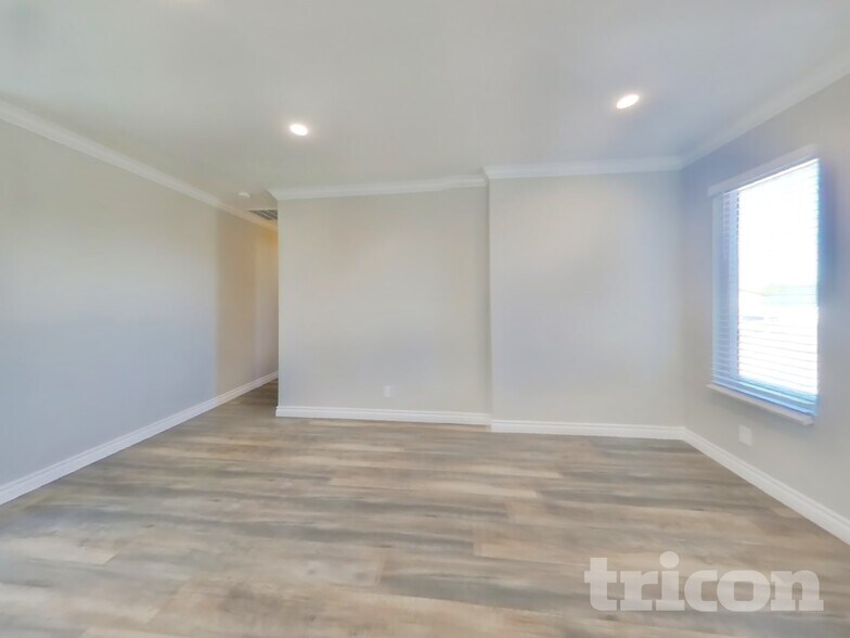 Building Photo - 16347 Solvang Ave