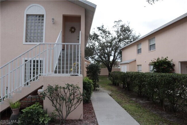 Building Photo - 26728 Little John Ct