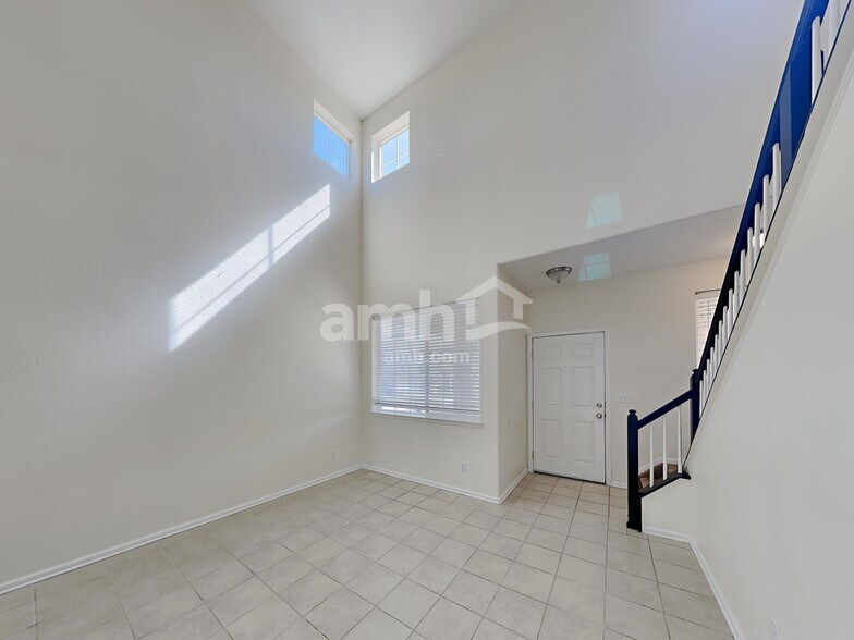 Building Photo - 1151 S Fultondale Ct