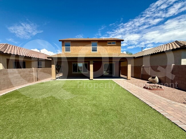 Building Photo - 9528 Desert Fauna Loop