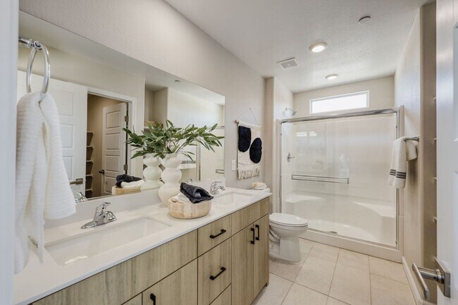 Building Photo - FULLY FURNISHED, 3 Bedroom, New Build MODEL HOME In Cadence, Henderson!