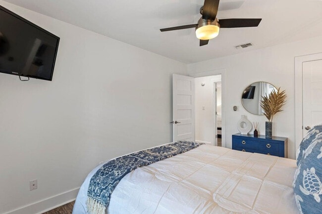 Building Photo - 3799 County Rd 30A