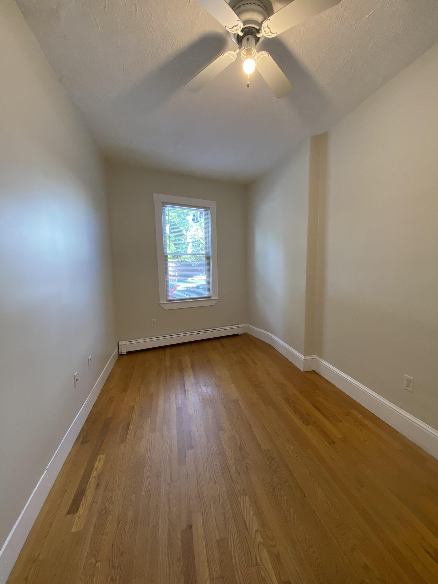 Building Photo - 1236 Cambridge St