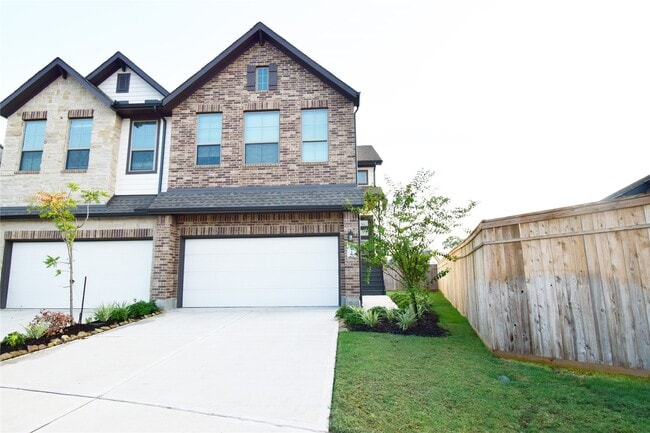 Primary Photo - 9442 Starlight Oak Dr