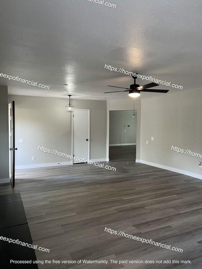 Building Photo - Nice Home For Rent