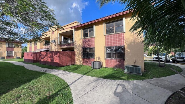 Building Photo - 10835 NW 7th St