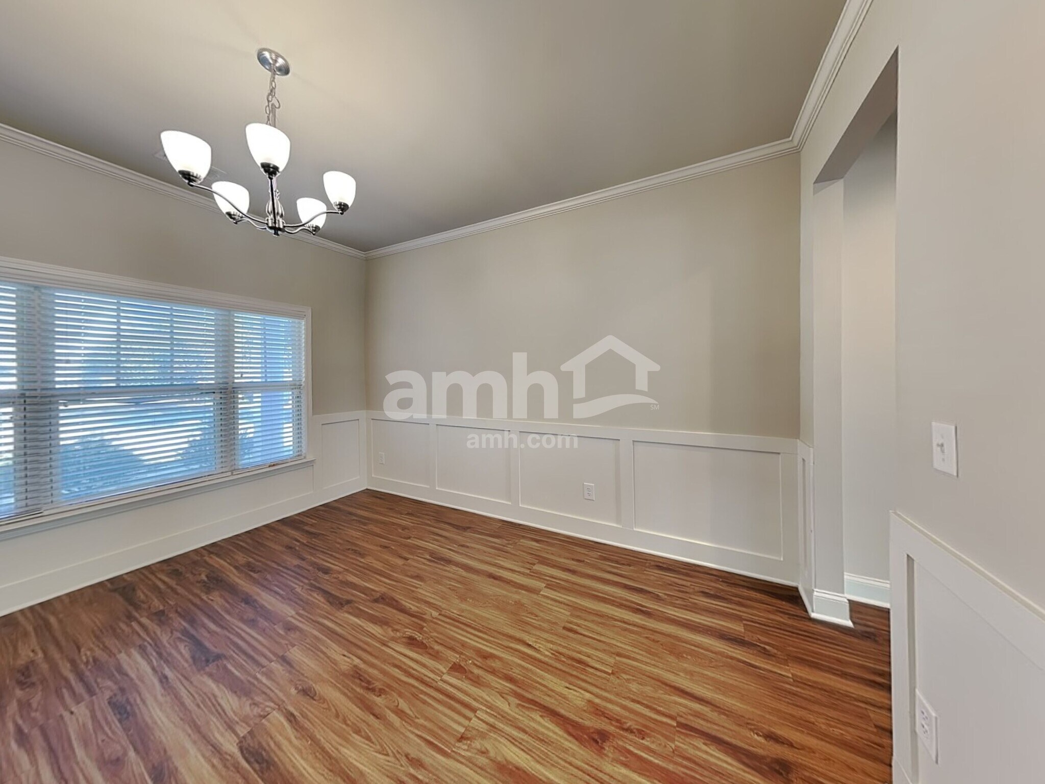 Building Photo - 30 Pratt Dr