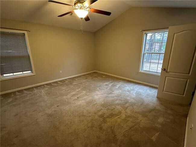 Building Photo - 2981 Beck Ln