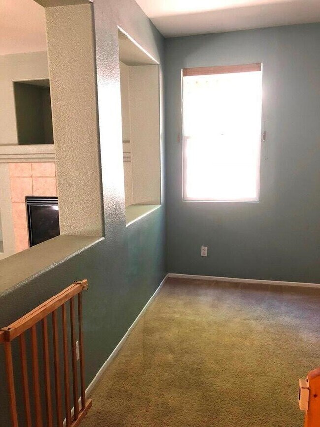 Building Photo - 24829 River Oak Ct