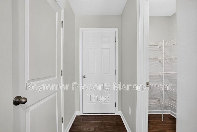 Building Photo - 5109 Black Frst Dr