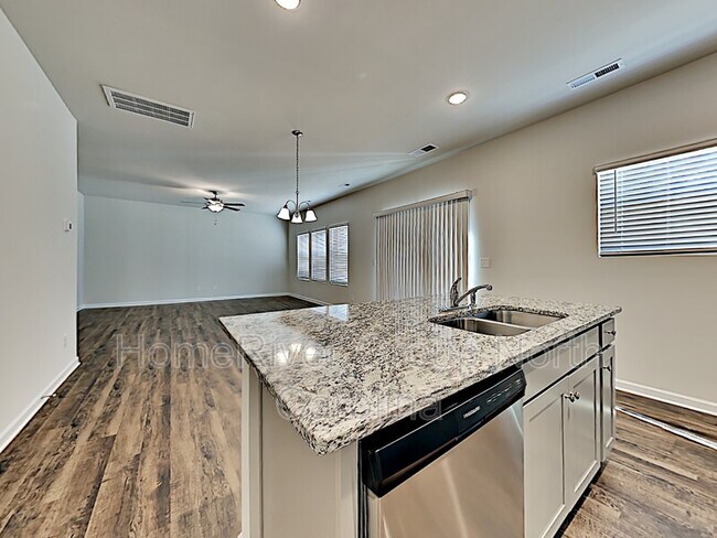 Building Photo - 12327 Old Dulin Farms Way