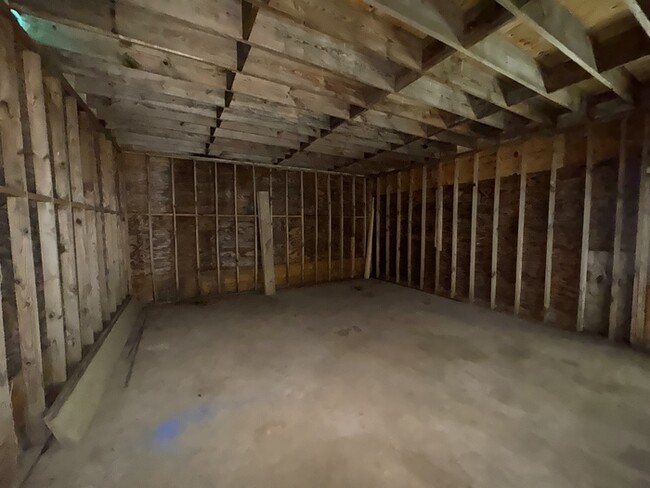 Building Photo - 4408 N Bay Dr