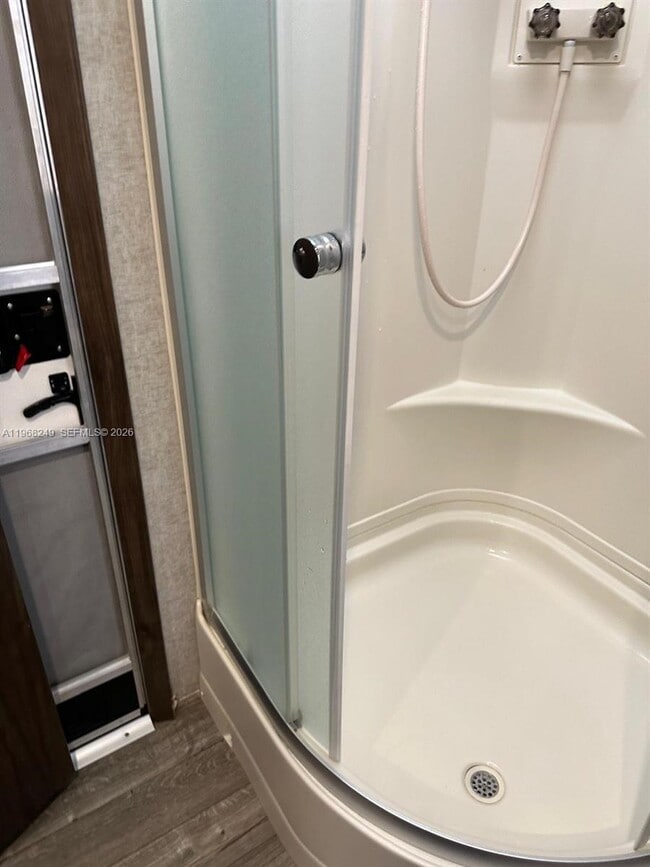 Building Photo - 3211 SW 47th Ave