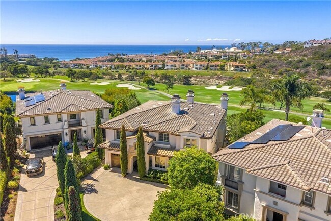 Building Photo - 15 Vista Cielo