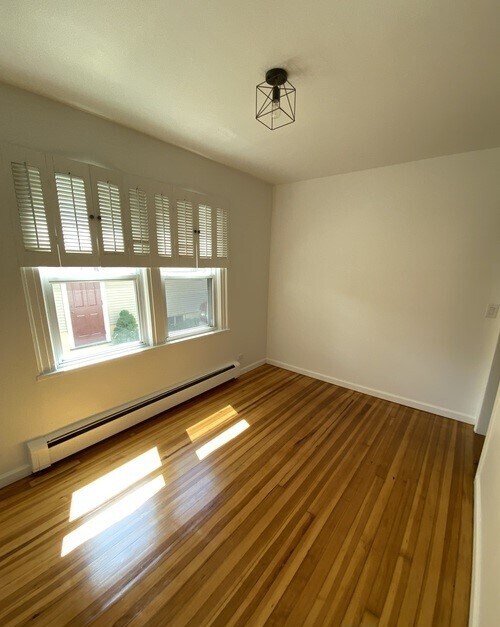 Building Photo - 10 Tollgate Ct