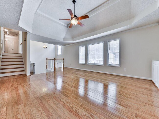 Building Photo - 3007 Clove Tree Ln