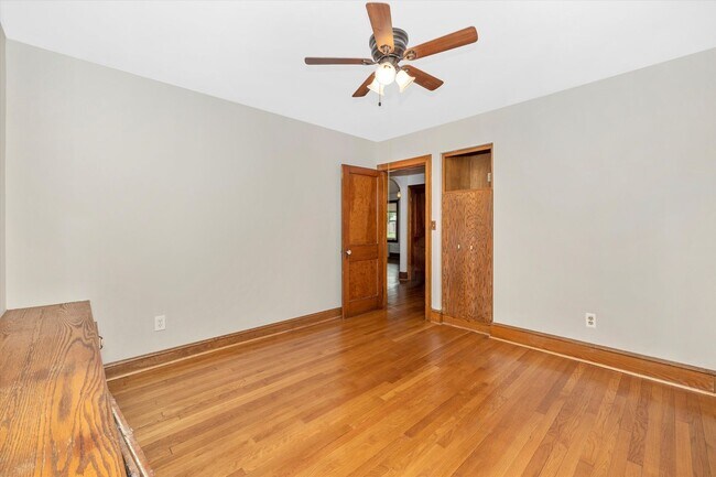 Building Photo - 531 Lee Pl