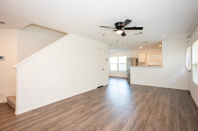 Building Photo - 5403 Rosser Ruby Way