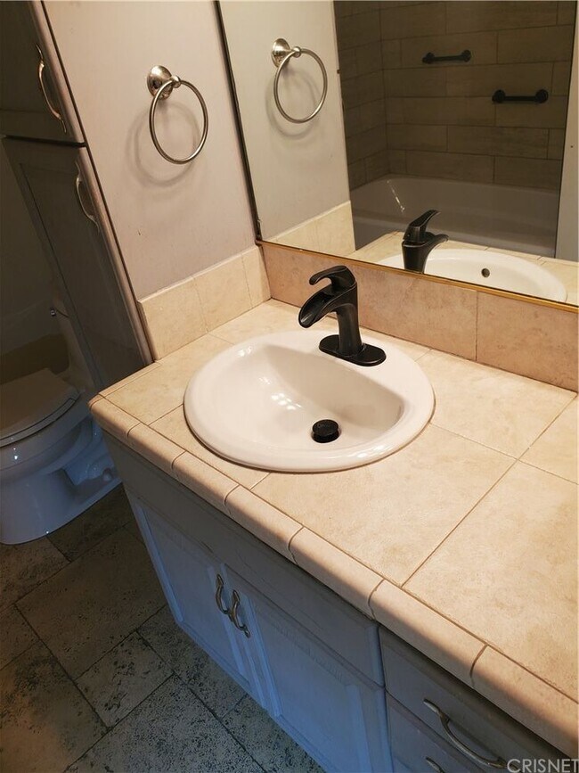 Building Photo - 25716 Player Dr