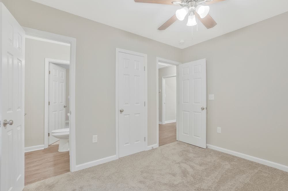Building Photo - 2148 Green Forrest Dr