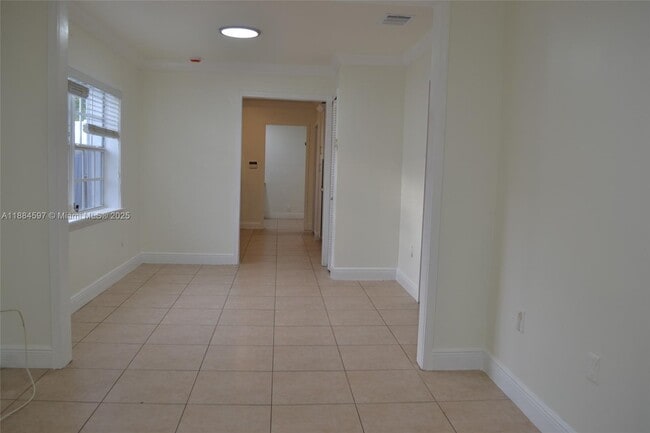 Building Photo - 3501 NW 14th Terrace