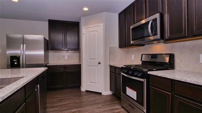 Building Photo - 3315 Rosselli Brush Dr