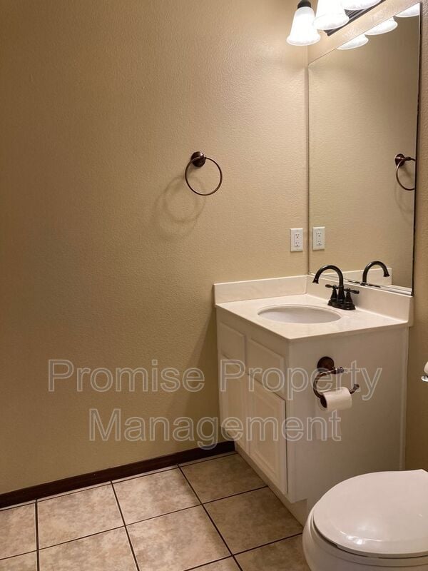 Building Photo - 4504 Arbor Glen Way