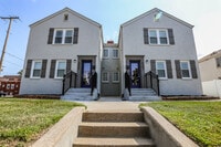 Building Photo - 5507 NW Radial Hwy
