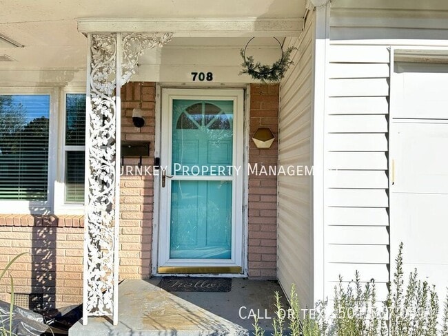 Primary Photo - 708 N Charles St