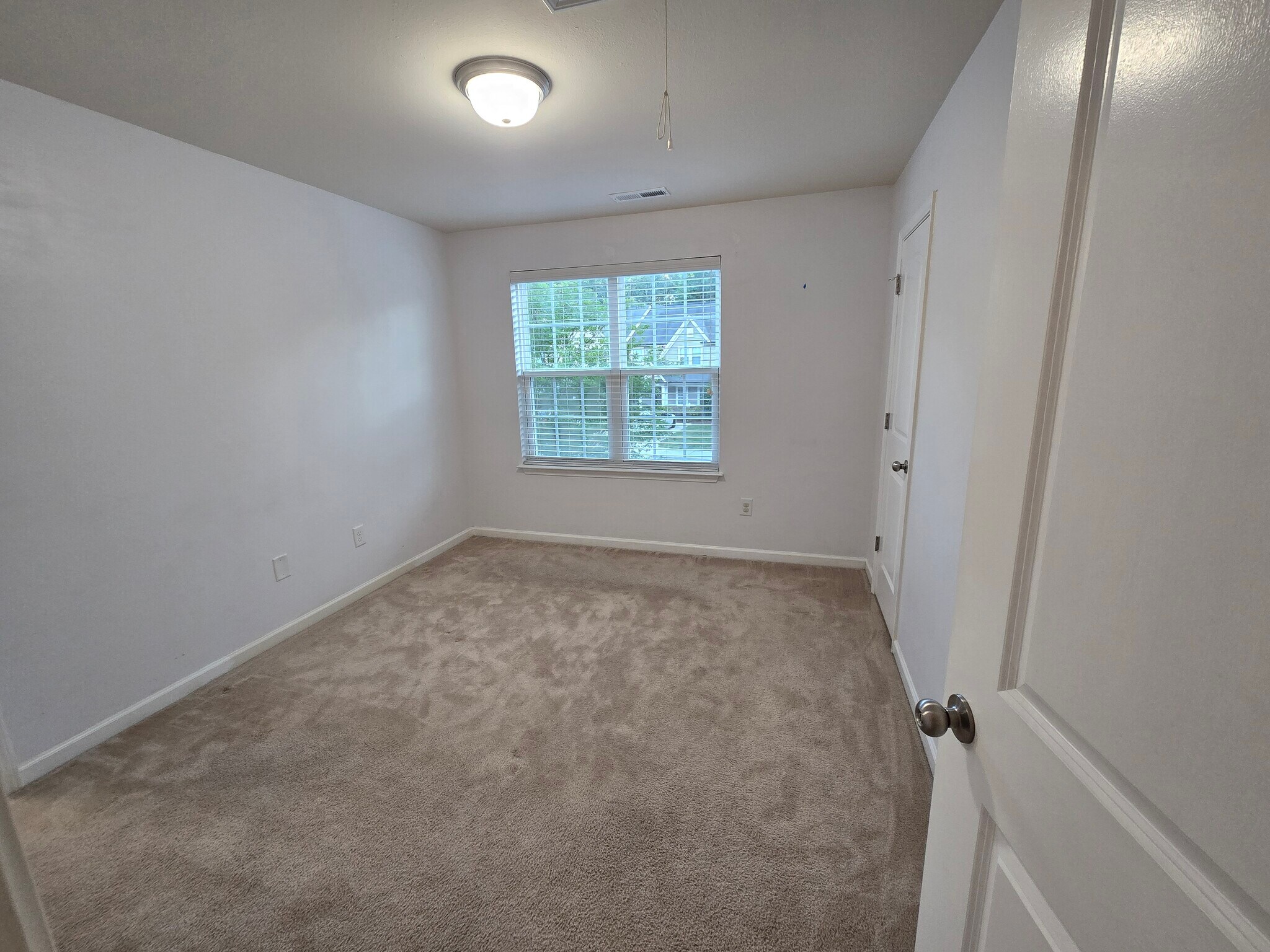 Building Photo - 6522 Ashebrooke Dr