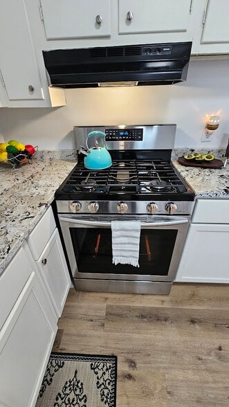 Building Photo - 47 S Brentwood Ave