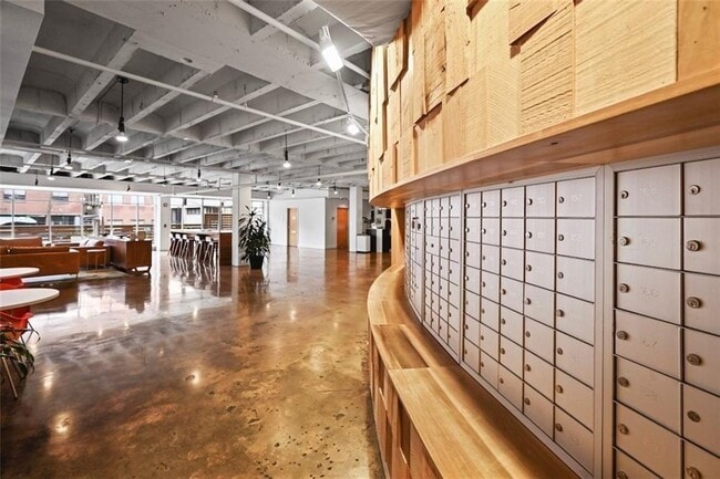 Building Photo - 878 Peachtree St NE