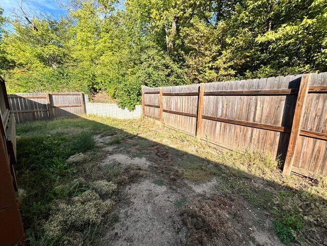 Building Photo - Italian Estates Property Management
