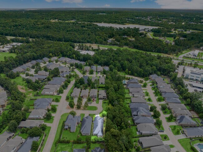 Building Photo - 110 Logan Pass Ct