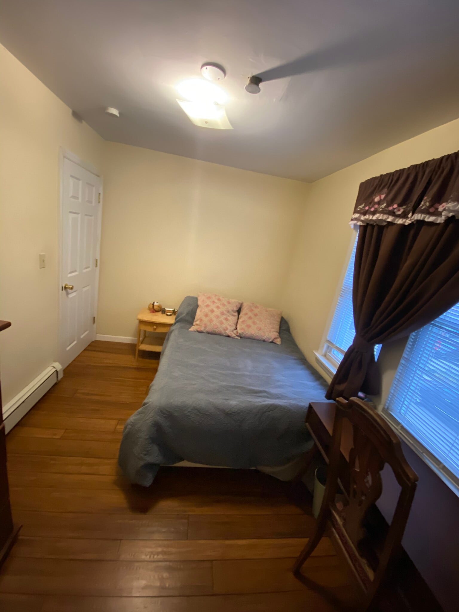 Bedroom 2 - 18 Francis St