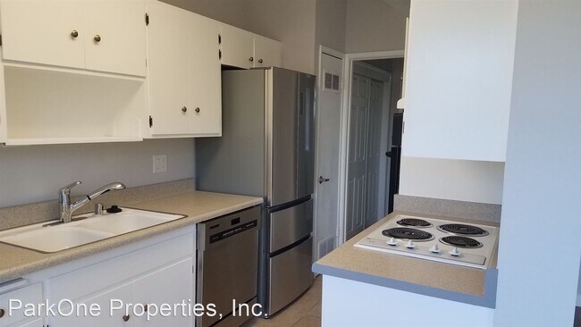 Building Photo - 1170 Lincoln Ave