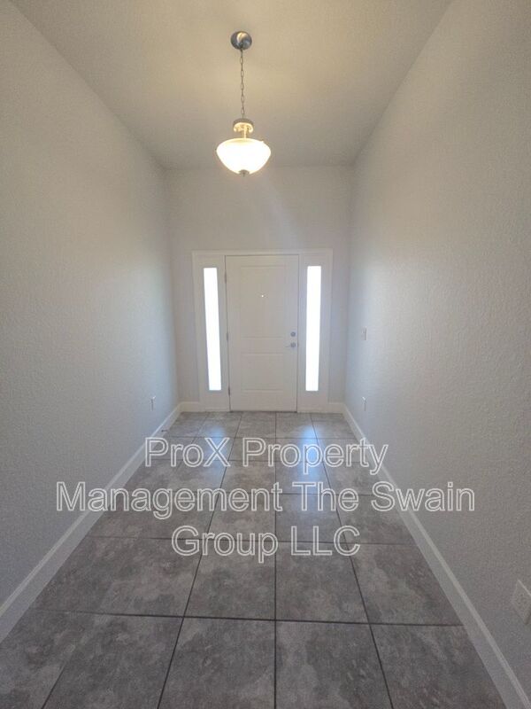 Building Photo - 2107 Cartgate Ln