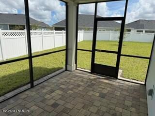 Building Photo - 241 SIMONSON