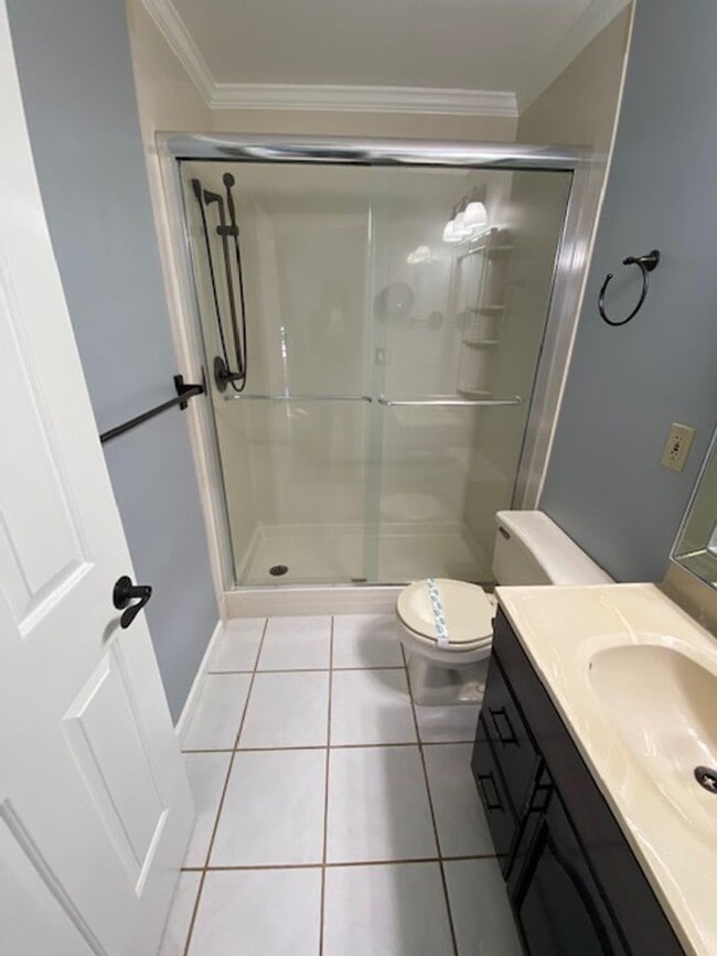 Building Photo - Charming 2-Bedroom Townhome in Glades Community!