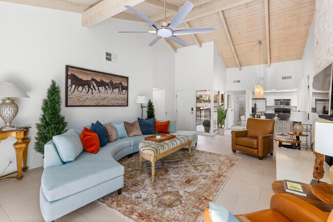 Building Photo - 46642 Arapahoe Cir