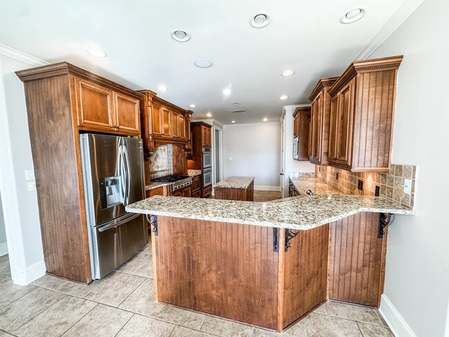 Building Photo - 713 Briston Ln